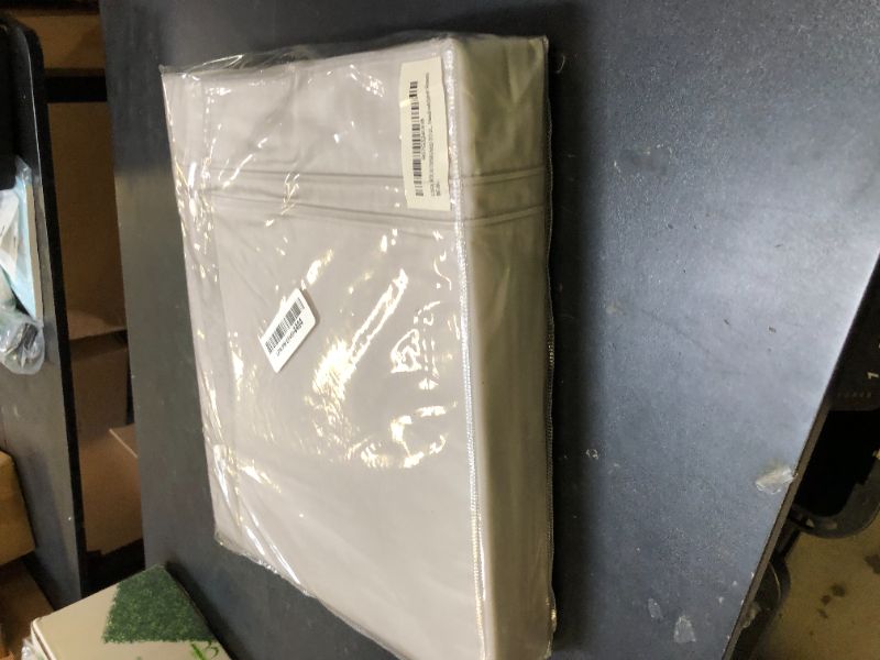 Photo 1 of CASA BOLAJ DESIGNED TO DREAM Triomphe Collection 3 Pieces Do Not Include Filling Silver Color Queen Size Duvet Cover Set 100% Egyptian Cotton Sateen 400 Thread Count Luxury Handcraft(Silver,Queen)