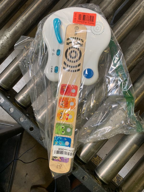 Photo 1 of baby play guitar 