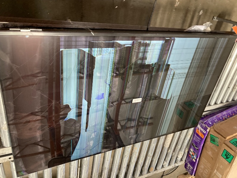 Photo 1 of **SMASHED SCREEN FINAL SALE**SAMSUNG 55-Inch Class Crystal UHD U8000F 4K Smart TV (2025 Model) Endless Free Content, Crystal Processor 4K, MetalStream Design, Knox Security, Alexa Built-in