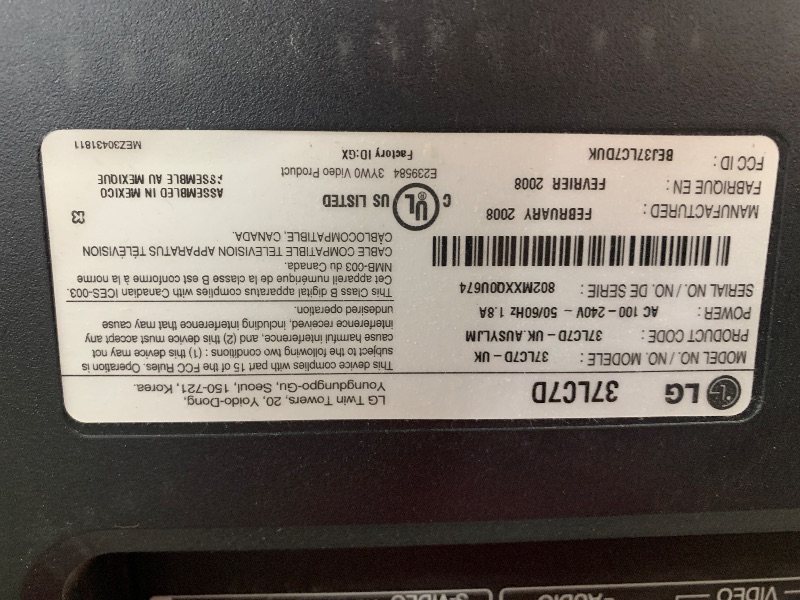 Photo 1 of ***************MISSING ALL ASSESSORIES, POWER CORD****************************

LG 37LC7D - 37" High-definition LCD TV