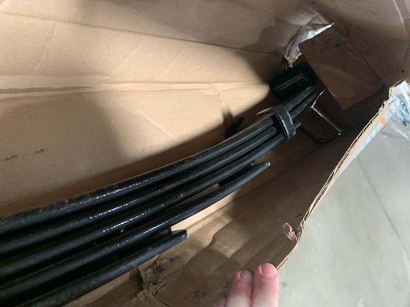 Photo 1 of ****************THIS ONLY INCLUDES THE LEAF SPRINGS************

Rough Country 4" Lift Kit for 1977-1987 GM K10/K15 Pickup K5 Blazer - 145.20