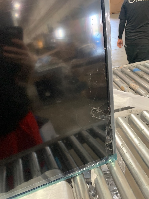 Photo 1 of ******************SCREEN DESTROYED, NON-FUNCTIONAL, FINAL SALE******************

Jensen JE5020 50" LED AC Television with High-Performance LCD Panel, Integrated HDTV(ATSC) Tuner, 1920 x 1080 Full HD, Remote Control Included, AC 110V, 60 Hz