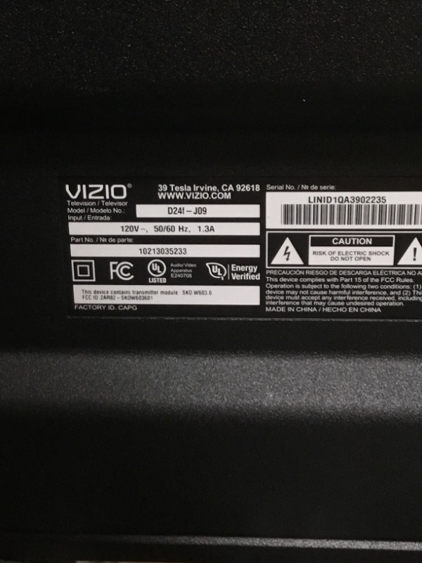 Photo 1 of **Read Notes** VIZIO 24-inch D-Series Full HD 1080p Smart TV with Apple AirPlay and Chromecast Built-in, Alexa Compatibility, D24f-J09, 2022 Model