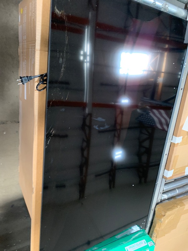 Photo 1 of ****************SCREEN DAMAGED, NON-FUNCTIONAL, FINAL SALE*********************
LG 55-Inch Class UHD AI 4K UA77 Series Smart TV w/AI Sound Pro, HDR10, 4K Super Upscaling, Filmmaker Mode, Wow Orchestra, Compatible with Alexa (55UA7700PUB, 2025)