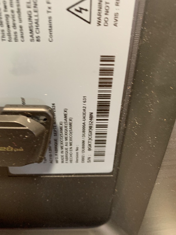 Photo 1 of ******************MISSING POWER CORD************
Samsung 43-Inch Class 4K Crystal UHD DU8000 Series HDR Smart TV w/Object Tracking Sound Lite, Motion Xcelerator 120Hz, Ultra Slim Design, Gaming Hub, Alexa Built-in (UN43DU8000, 2024 Model)