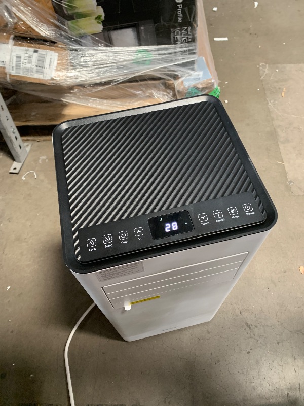 Photo 1 of ***************MISSING MOST ACCESSORIES*************
ZAFRO 10,000 BTU Portable Air Conditioners, 4 Modes Portable AC Unit with Fast Cooling/Energy Saving/Remote Control/24Hrs Timer for Bedroom/Dorms/Indoor Rooms, White