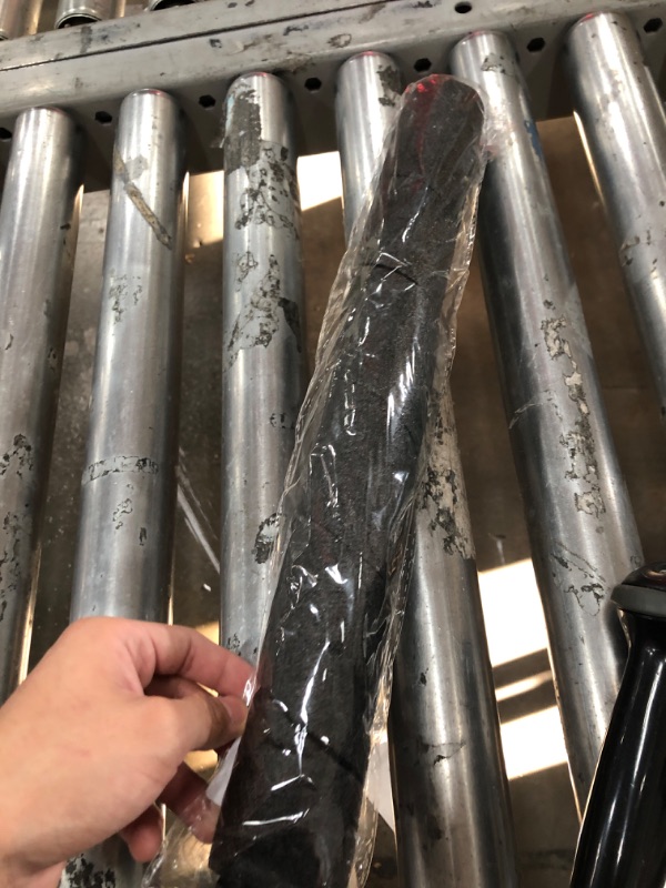 Photo 1 of 1 Pcs  Insulation Foam Tube - 15.7 Inches Black Pool Noodles Foam - Multi-Purpose Snake Wrap Foam Protection for Outdoor Indoor Swimming Pool Handle Water Pipe