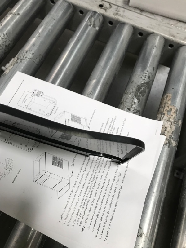 Photo 1 of (PARTS) (NOT FUNCTIONAL) GE Profile Opal 2.0 XL with 1 Gallon Tank, Chewable Crunchable Countertop Nugget Ice Maker, Scoop Included, 38 lbs in 24 Hours, Pellet Ice Machine with WiFi & Smart Connected, Black Stainless