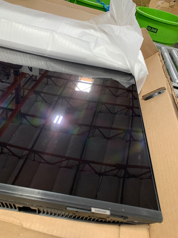 Photo 1 of *************SCREEN DAMAGED, NON-FUNCTIONAL, FINAL SALE**************
Samsung 55-Inch Class Crystal UHD U8000F 4K Smart TV (2025 Model) Endless Free Content, Crystal Processor 4K, MetalStream Design, Knox Security, Alexa Built-in
