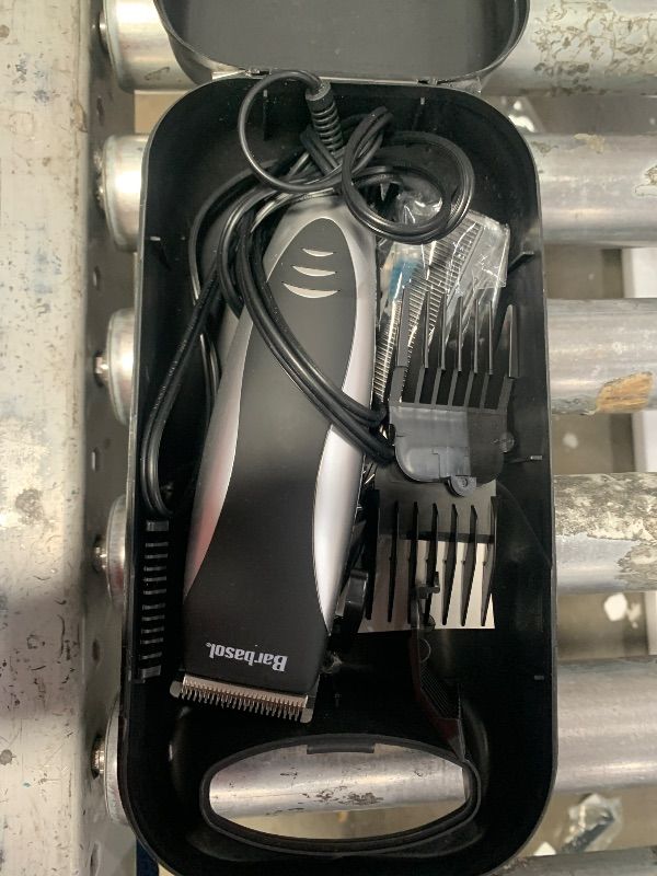 Photo 1 of 
big 5 barbasol pro hair clipper kit


