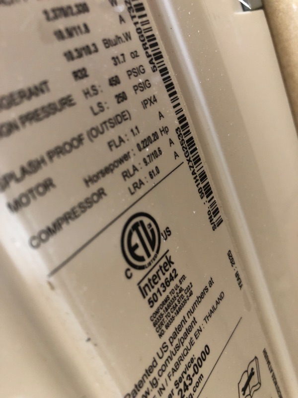 Photo 1 of ************FRONT PANEL HAS COME OFF, POWER PLUG IS NOT A NORMAL 3 PRONG PLUG******

LG LW2524RD 24,500 Window Air Conditioner, 230V, 1,560 Sq.Ft. (39' x 40' Room Size), Quiet Operation, Electronic Control with Remote, 3 Cooling & Fan Speeds, Auto Restart