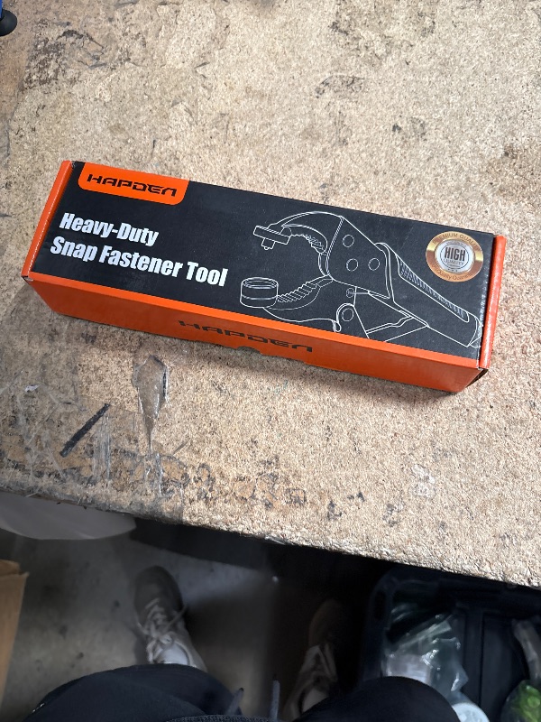 Photo 1 of (See images) Heavy Duty Snap Fastener Tool, Snap Setter Tool with 100 Sets 4 Color Boat Cover Snaps, Snap Repair Kit, Repairing Boat Covers, Canvas, Fabric, Tarps