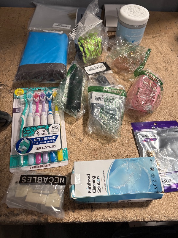 Photo 1 of **FINAL SALE BUNDLE OF MISCELLANEOUS ITEMS NON-REFUNDABLE**