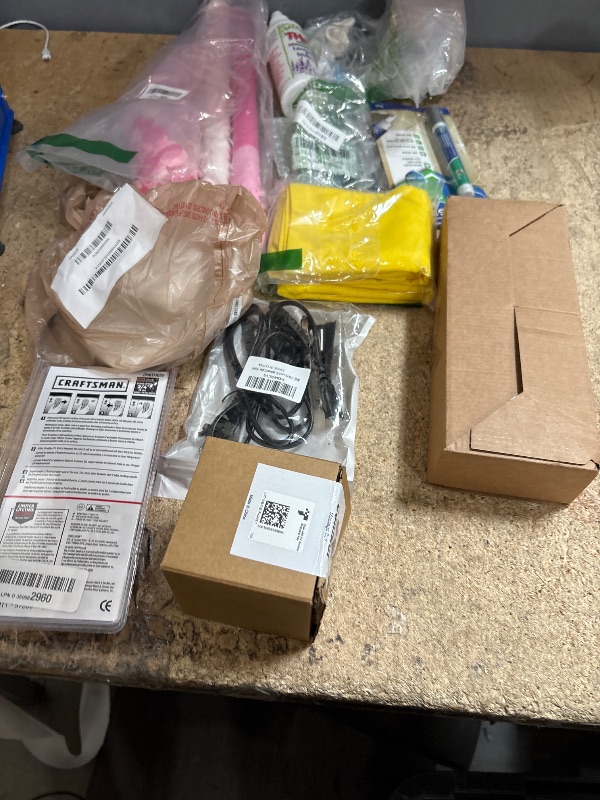 Photo 1 of **FINAL SALE BUNDLE OF MISCELLANEOUS ITEMS NON-REFUNDABLE**