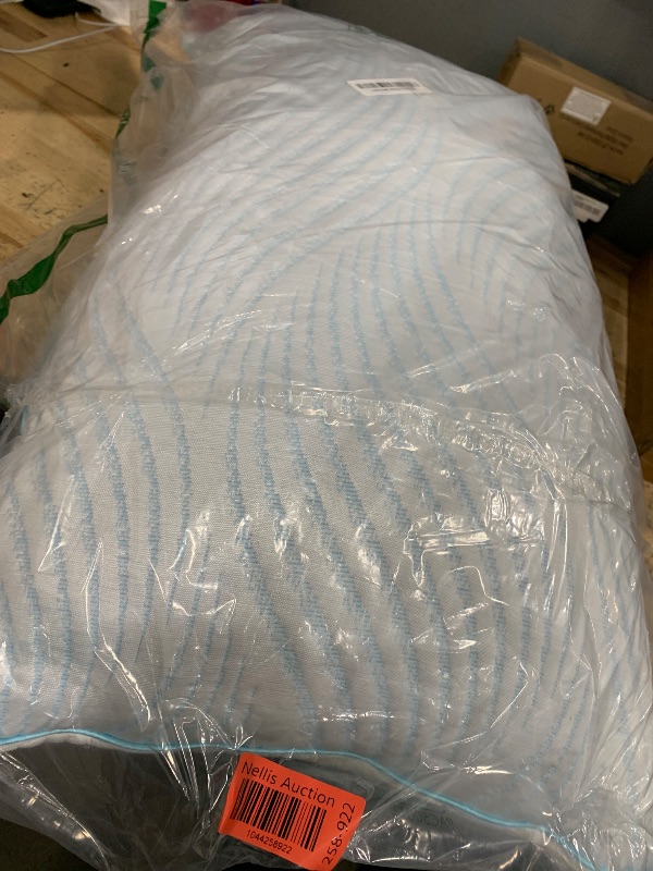 Photo 1 of ***ONLY 1*** Smilereve Pillows King Size Set of 2 Cooling Memory Foam Pillows for Sleeping Adjustable Medium Firm Back and Side Sleeper