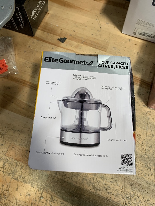Photo 1 of ***(missing juicer/ parts only)***Elite Gourmet ETS623 BPA-Free Electric Citrus Juicer, Compact, Large Volume, Pulp Control, Oranges, Lemons, Limes, Grapefruits with Easy Pour Spout, 24oz, Black/Stainless Steel