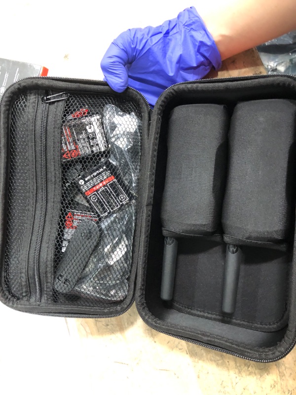 Photo 1 of (ONLY ONE POWERS ON) (PARTIAL SET) Motorola Solutions, Portable FRS, T605_H2O, Talkabout, Two-Way Radios Walkie Talkie Emergency Preparedness, Rechargeable, 22 Channel, 35 Mile, Orange W/Black, 2 Pack