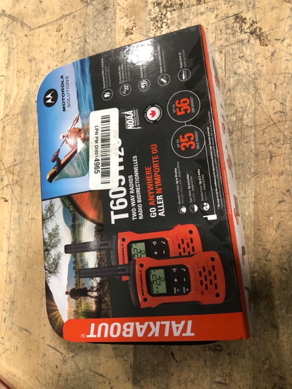 Photo 1 of (ONLY ONE POWERS ON) (PARTIAL SET) Motorola Solutions, Portable FRS, T605_H2O, Talkabout, Two-Way Radios Walkie Talkie Emergency Preparedness, Rechargeable, 22 Channel, 35 Mile, Orange W/Black, 2 Pack