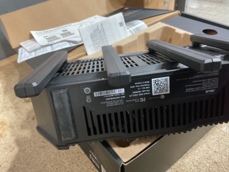 Photo 1 of *UNABLE TO TESTED*ASUS RT-BE92U BE9700 Tri-Band WiFi 7 Router, Supports New 320MHz Bandwidth & 4096-QAM, MLO, AI WAN Detection, AiMesh Support, Subscription-Free Network Security & Comprehensive VPN Features