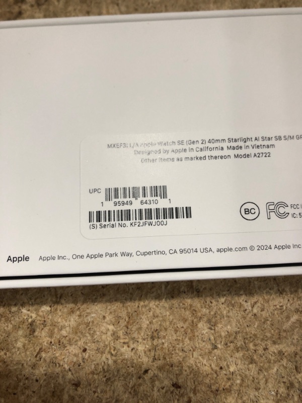Photo 1 of ***FACTORY SEALED*** Apple Watch SE (2nd Gen) [GPS 40mm] Smartwatch with Starlight Aluminum Case with Starlight Sport Band S/M. Fitness and Sleep Trackers, Crash Detection, Heart Rate Monitor, Retina Display