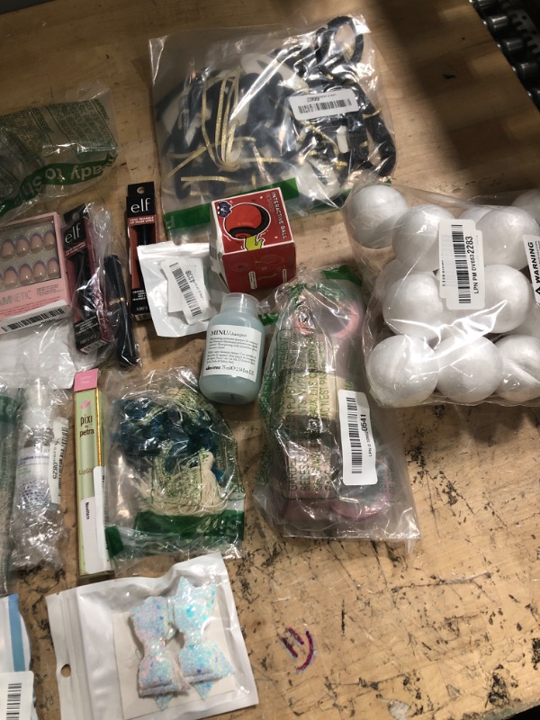 Photo 1 of *** NO REFUNDS *** NELLIS AUCTION MISCELLANEOUS BUNDLE 