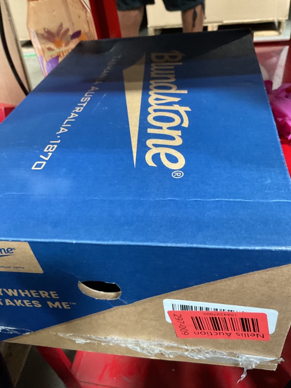 Photo 1 of (Used)(mens 5) Blundstone Original 519 Series Unisex Chelsea Boots with Premium Water Resistant Leather and Cushioned Midsoles, Stout Brown/Olive