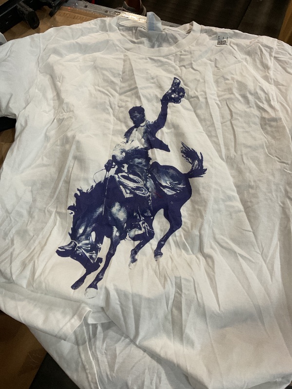 Photo 1 of (LARGE) (BAGGED) Cowboy Rodeo Horse Western Country Vintage Bronco Riding T-Shirt L