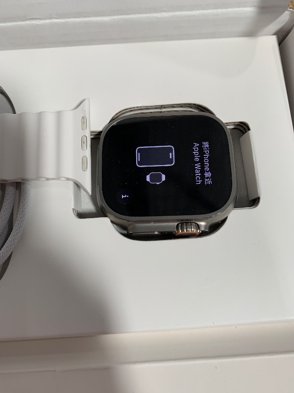 Photo 1 of Apple Watch Ultra [GPS + Cellular 49mm] Titanium Case with White Ocean Band, One Size (Renewed Premium)