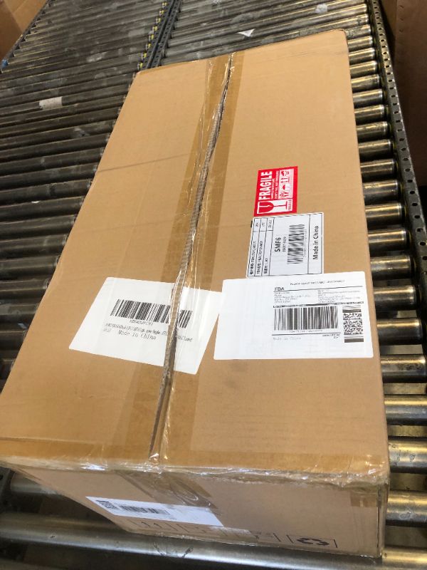 Photo 1 of XYCN 6 Pack 150W UFO Led High Bay Light,120VAC,21050LM 5000K Daylight Area Lighting,IP66 Waterproof 650W MH/HPS with Plug Commercial Bay Lighting for Warehouse/Shop/Workshop/Barn/Gym/Factory