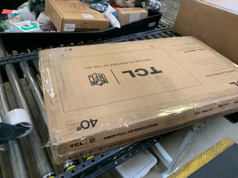 Photo 1 of SCREEN BROKEN TCL 40-inch 1080p Smart LED Roku TV - 40S325, 2019 Model , Black