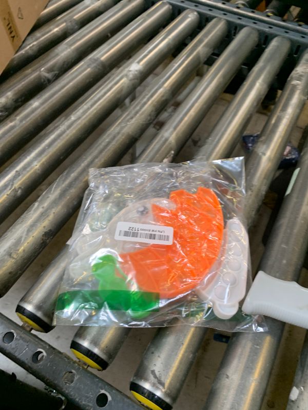 Photo 1 of Easter Bunny Poppers, Bunny Carrot Pop Bubble Fidget Sensory Toy, Puzzle Popper, Easter Gifts for Kids,Toddler, Easter Basket for Toddlers Girl, Easter Toys, Stocking Easter Basket Stuffers (White)