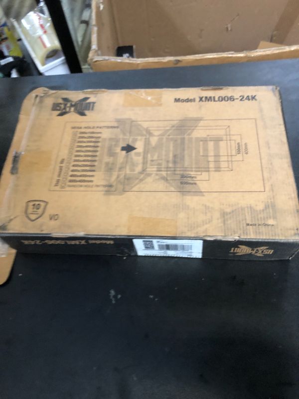 Photo 1 of USX MOUNT UL Listed TV Wall Mount for 42"-85" TVS, Fits 16" 18" or 24" Studs, Full Motion Wall Mount Swivel Tilt Extension TV Bracket with Dual Articulating Arms, Max VESA 600x400mm, Load 110lbs