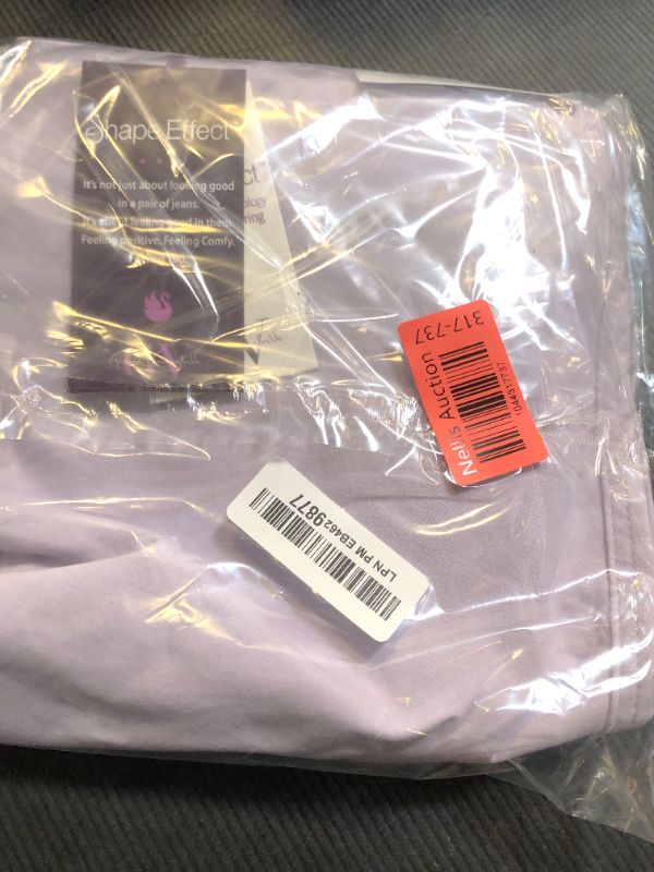 Photo 1 of Gloria Vanderbilt Women's Shape Effect Pull On High Rise Straight Leg Capri Standard, Lilac Dream