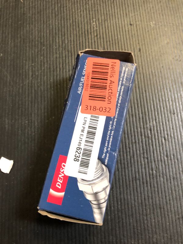 Photo 1 of Denso 234-9011 Air Fuel Ratio Sensor
