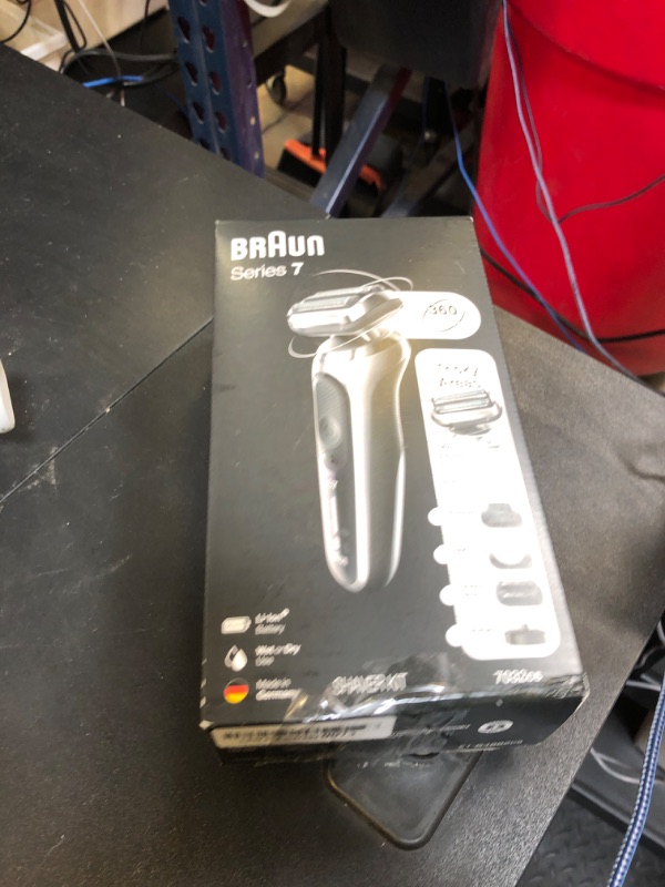 Photo 1 of Braun Series 7 7032cs Flex Electric Razor for Men, Wet & Dry, Electric Razor, Rechargeable, Cordless Foil Shaver with Beard Trimmer and Charging Stand, Silver