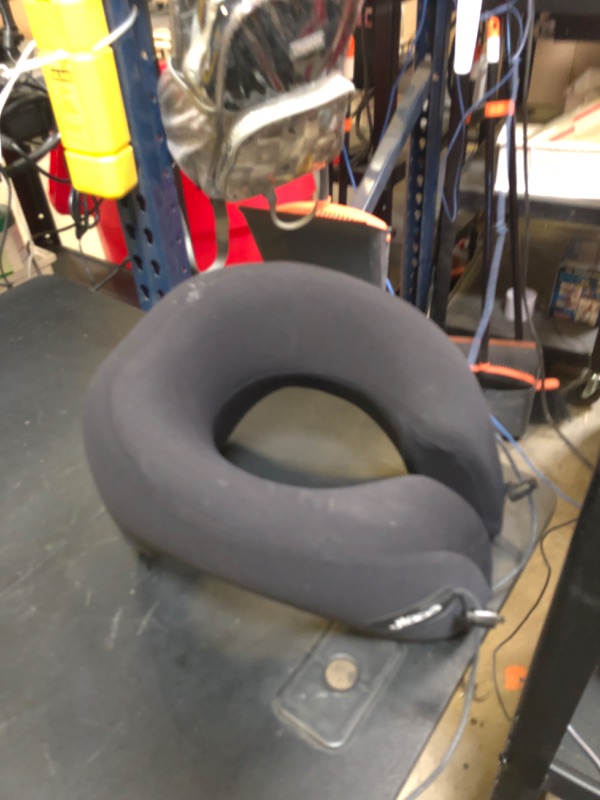 Photo 1 of neck pillow 