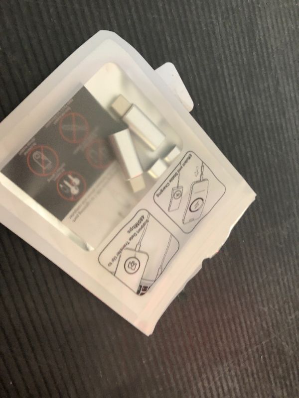 Photo 1 of ????? ???????? Lightning to USB C Adapter for iPhone 16/15 Pro Max/Plus,Samsung S25,iPad,Nintendo Switch,Support Charging,Not for Audio,Type C Charger Connector,for iPhone 16/15 Charger