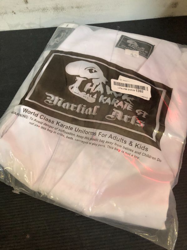 Photo 1 of Hawk Sports Karate Uniform, Lightweight Karate Gi with Belt for Kids and Adults, Ideal for Martial Arts Training and Sparring, Durable Training Gear, Size 1 (4'6''/90lbs)