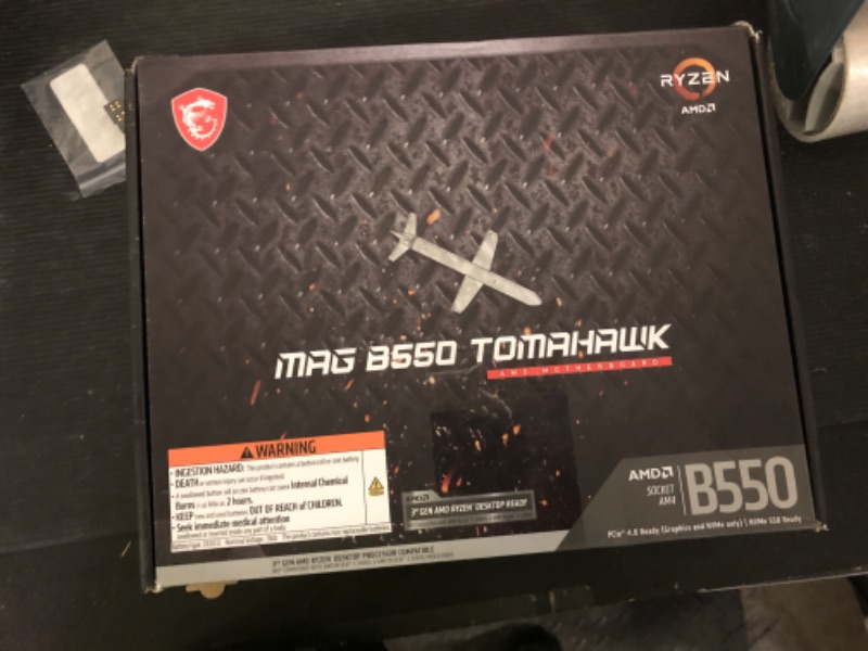 Photo 1 of MSI MAG B550 TOMAHAWK Gaming Motherboard (AMD AM4, DDR4, PCIe 4.0, SATA 6Gb/s, M.2, USB 3.2 Gen 2, HDMI/DP, ATX, AMD Ryzen 5000 Series processors)
