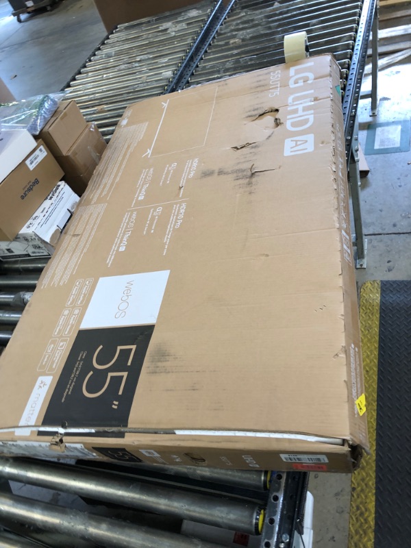 Photo 1 of SOLD FOR PARTS **** LG 55-Inch Class UT75 Series LED Smart TV 4K Processor Flat Screen AI-Powered with Alexa Built-in (55UT7570PUB, 2024)