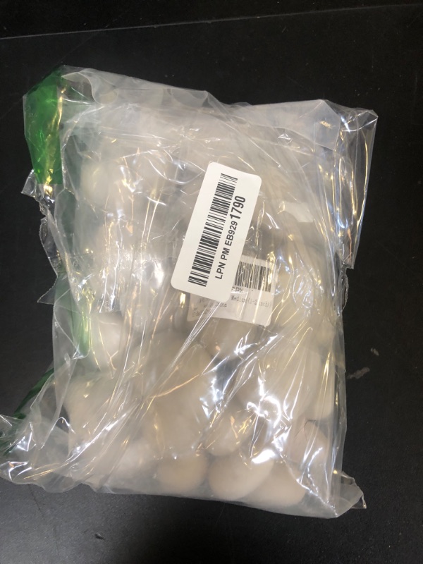 Photo 1 of YISZM 5lbs White River Rocks, 1-2 Inch Natural Pebbles for Indoor Plants, High Polished Decorative Stones Vase Filler Fish Tank Aquariums Landscaping Garden Outdoor and Indoor DIY