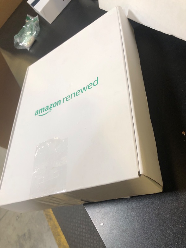 Photo 1 of Apple iPad Air 4-256GB - WiFi + Cellular - Space Gray (Renewed Premium)