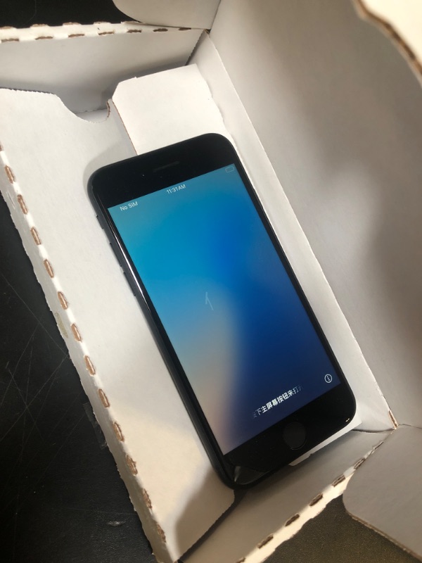 Photo 1 of Apple iPhone SE 2nd Generation, US Version, 64GB, Black - Unlocked (Renewed)