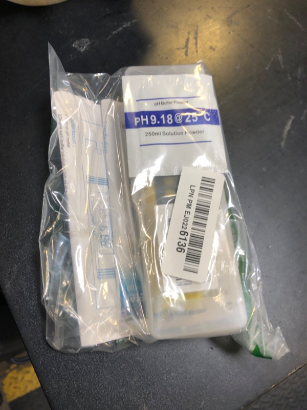 Photo 1 of PH Meter for Water Hydroponics Digital PH Tester Pen 0.01 High Accuracy Pocket Size with 0-14 PH Measurement Range for Household Drinking, Pool and Aquarium
