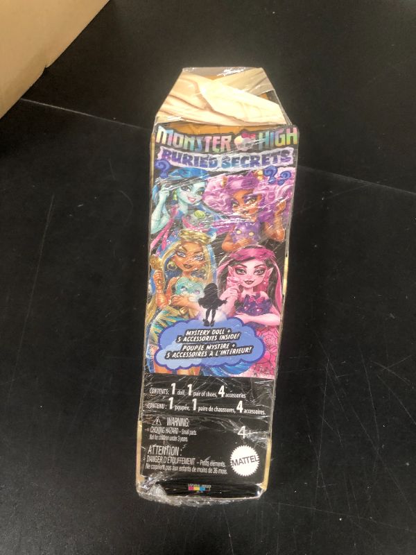 Photo 1 of Monster High Buried Secrets Dolls and Accessories, Cozy Creepover Theme with Mystery Doll and 5 Unboxing Surprises (Characters May Vary)