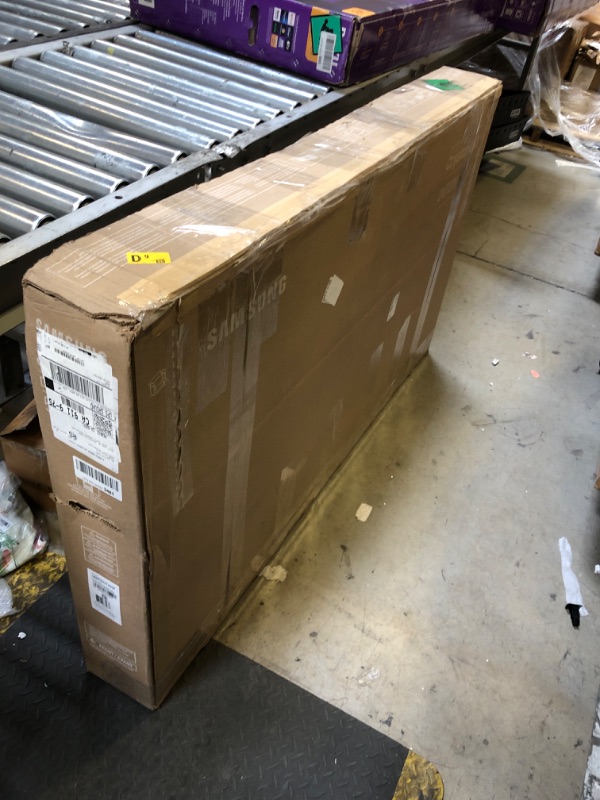 Photo 1 of SAMSUNG 55-Inch Class Crystal UHD 4K DU7200 Series HDR Smart TV w/Object Tracking Sound Lite, PurColor, Motion Xcelerator, Mega Contrast, Q-Symphony (UN55DU7200, 2024 Model)