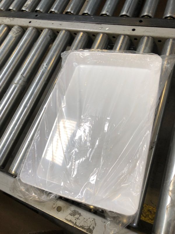 Photo 1 of plastic plate 