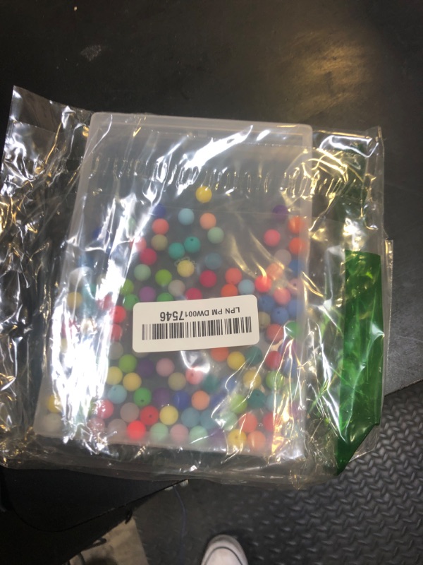 Photo 1 of 180PCS FIVEIZERO Silicone Beads, 30 Colors 9mm Silicone Beads Focal Beads Rubber Round Beads Mixed Color Silicone Beads Bulk for DIY and Keychain Accessories Silicone Beads Crafts Making, Small