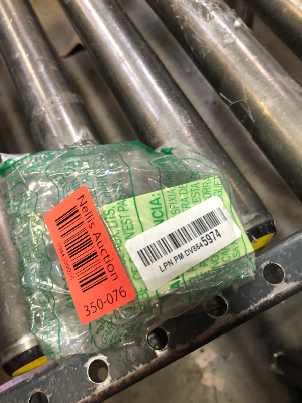 Photo 1 of ABL-D1 4INR19/65 Battery for iRobot Roomba e and i Series i3 3150 i3+ 3550 i4 4150 i4+ 4550 i6 i7 i7+ 7150 7550 5150 e5150 e515020 e5152 e5154 e5158 e5 e6 e6198 e619820 i7158 i7550 i7558 14.4V 1800mAh