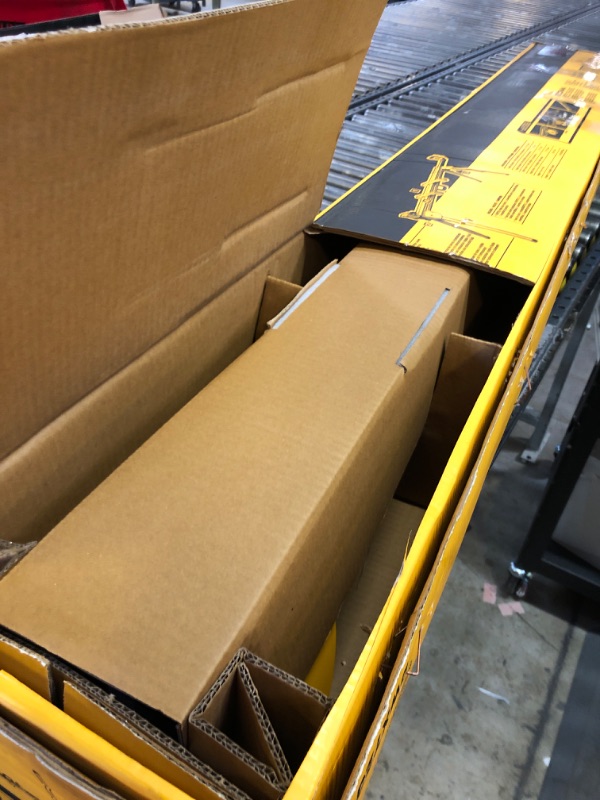 Photo 1 of DeWalt DW723 Heavy-Duty Miter Saw Stand